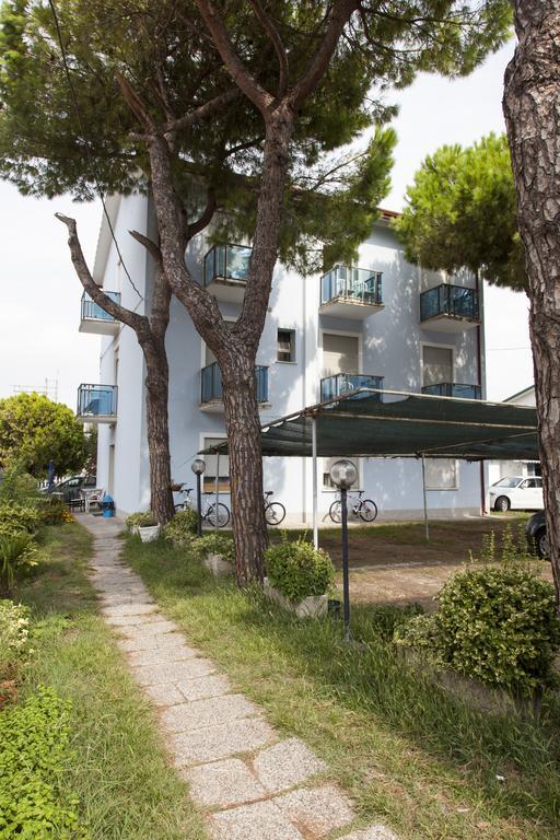 Hotel Edera Lido di Jesolo Exterior foto