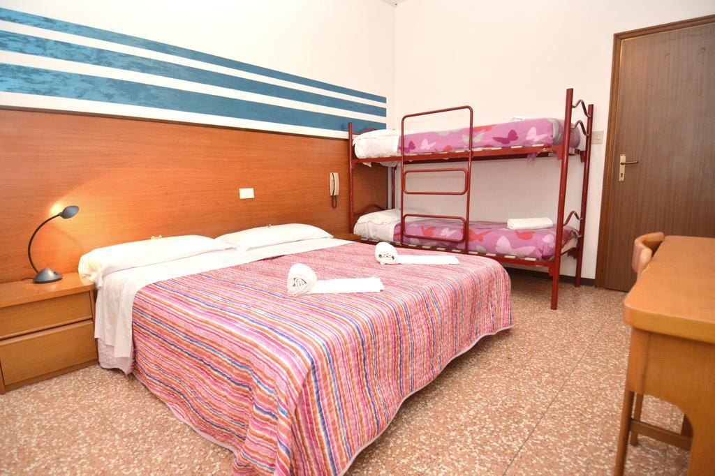 Hotel Edera Lido di Jesolo Habitación foto